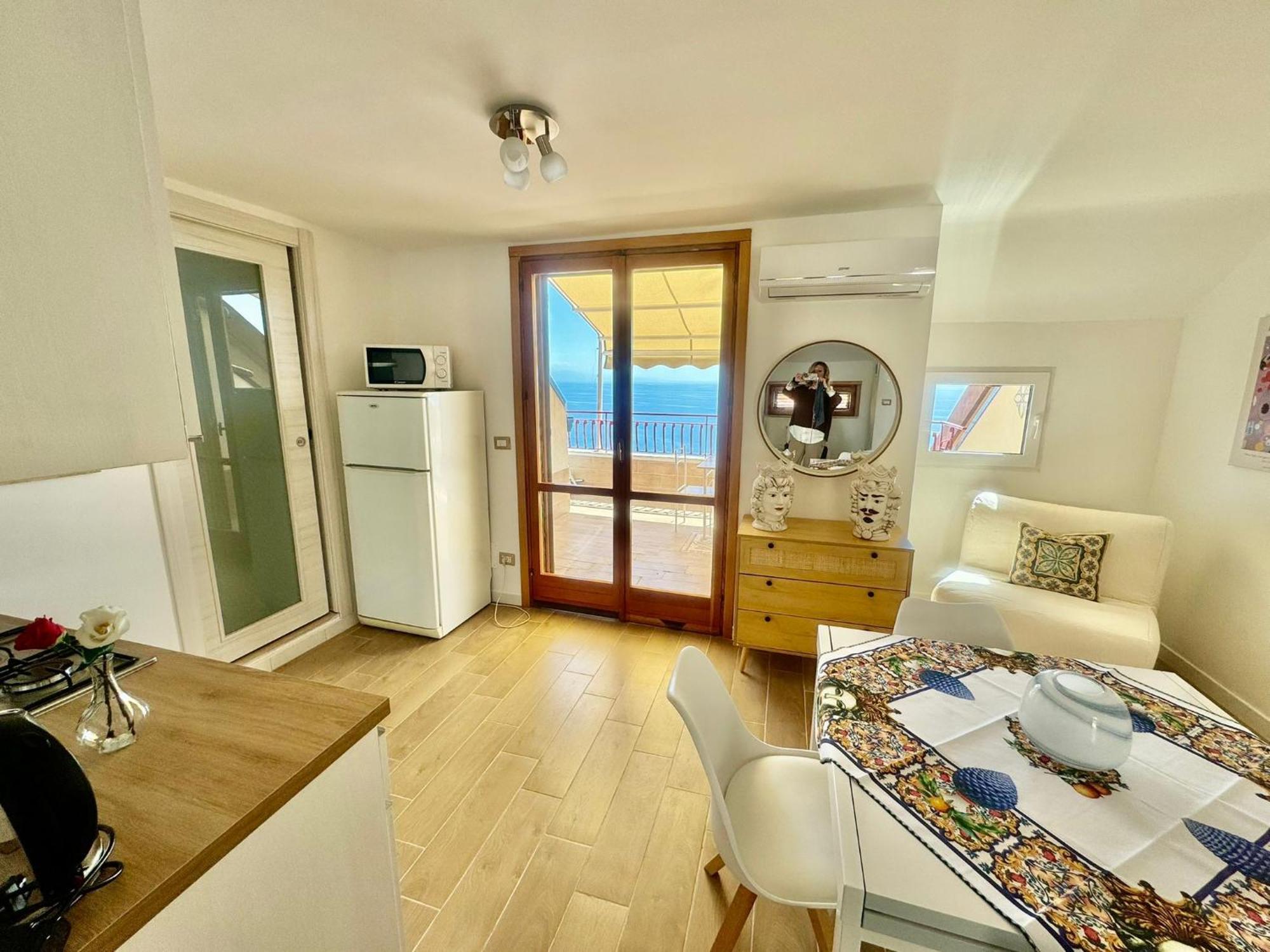 Sunrise Home Letojanni Exterior foto
